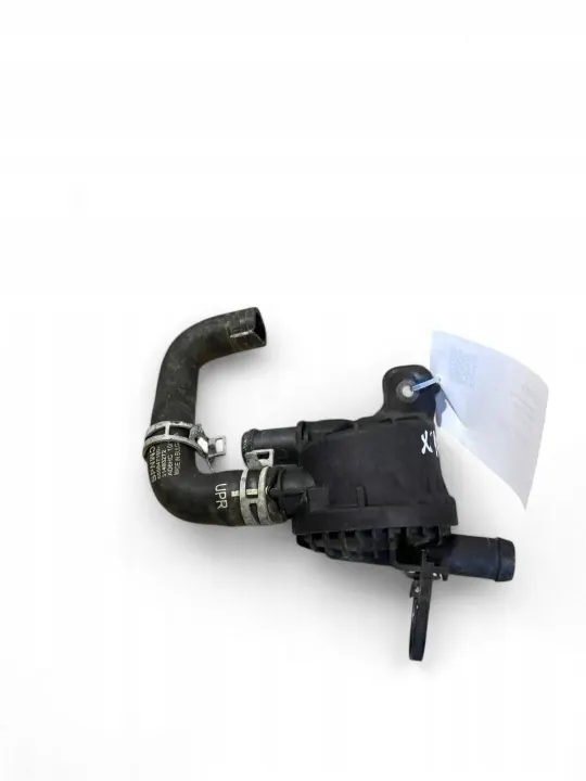 Volvo XC60 2020 Tuyau de Ventilation OEM 31493272 image 4