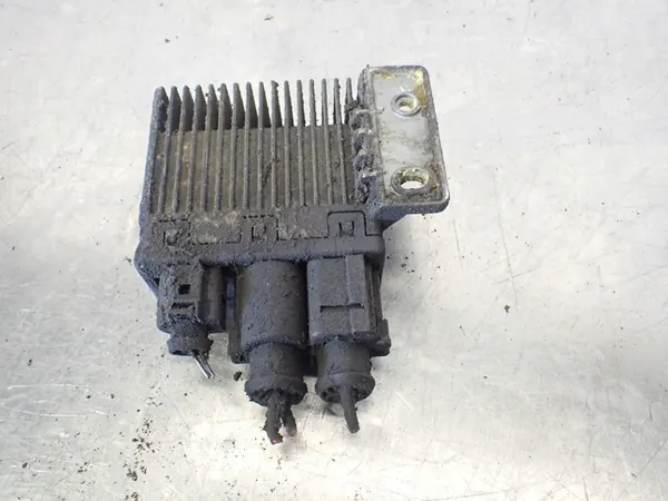 Volkswagen T5 Tuulettimen Ohjain image 2