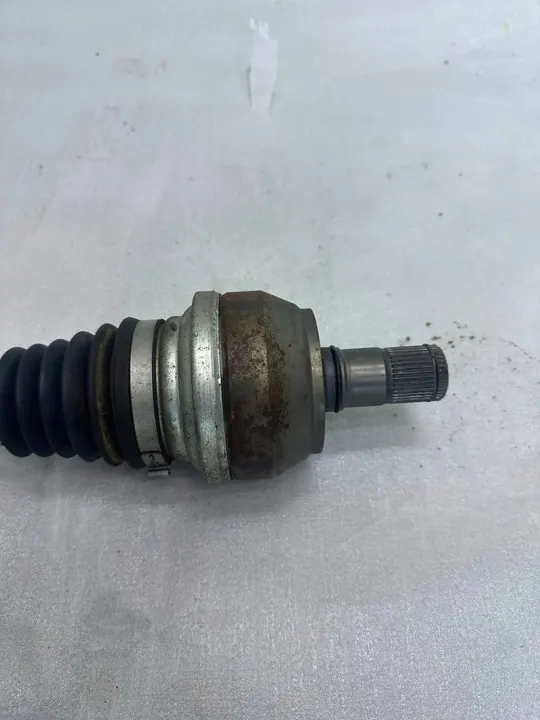 Fram vänster drivaxel VW Arteon 3Q0407271BA image 3