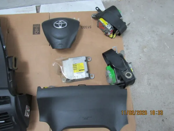 Panneau console airbag OEM pour Toyota Auris I image 8