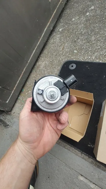 KLAKSON VW AUDI SKODA 2Q0951223B image 4