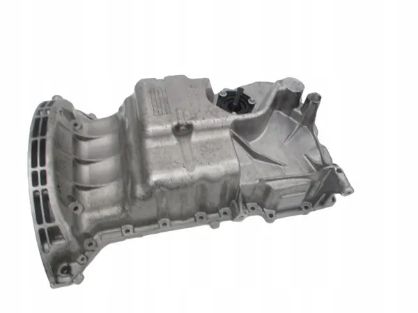 MERCEDES W176 W246 W117 C117 CLA GLA OLJEPANNA 1.6 CGI image 2