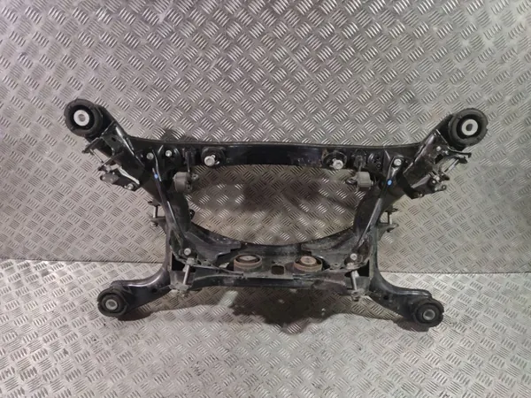 UTO16725 Bakre underrede för Lexus IS III XE30 2017 image 2