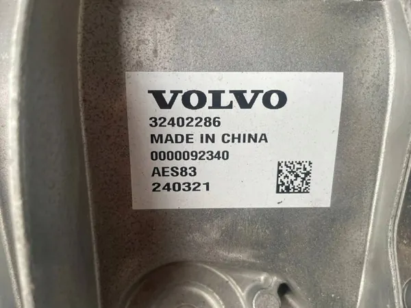 Inversor Volvo EX40 OEM 32402286 - Usado image 7