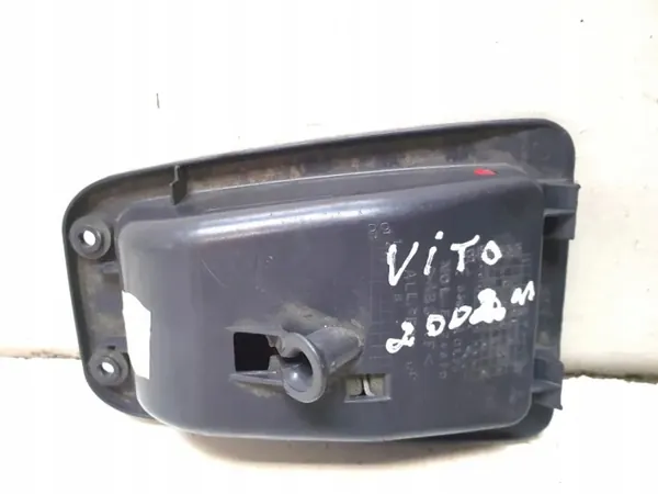 Mercedes-Benz Vito konepellin avauskahva OEM 6388870176 image 3
