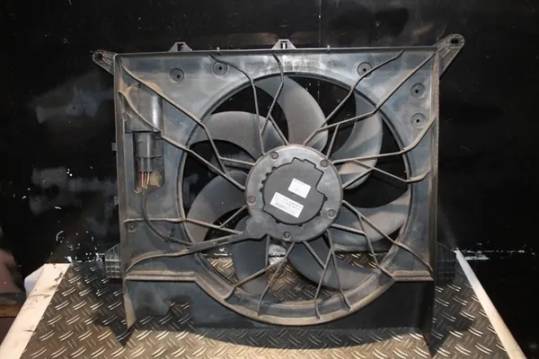 Kylfläkt Volvo XC90 I 2008 30776236 image 2