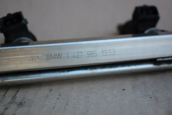 Rampe d'injection OEM m52b28 pour BMW 2.8 193CH image 8