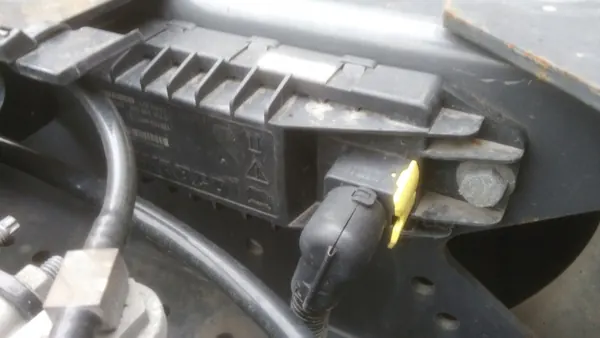 Module ESC DAF 4460650520 pour XF 106 - Occasion image 2