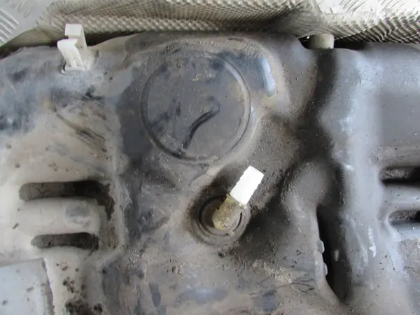 Réservoir Opel Astra J 09-15 13367837 image 7