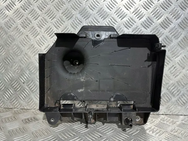 Skoda Fabia III 1.4 TDI akkupohja OEM 6C0915321D image 2