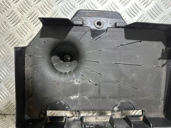 Skoda Fabia III 1.4 TDI akkupohja OEM 6C0915321D image 9