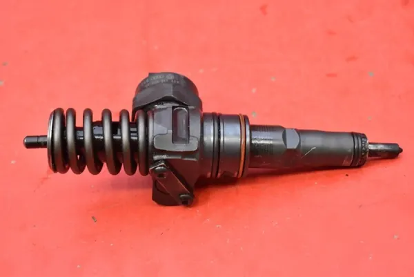 OEM 0414720028 inspuitpomp voor VW Passat B5 1.9 TDI image 3