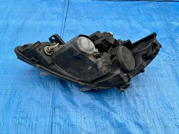 PEUGEOT 308 T9 Faro Delantero Derecho image 7