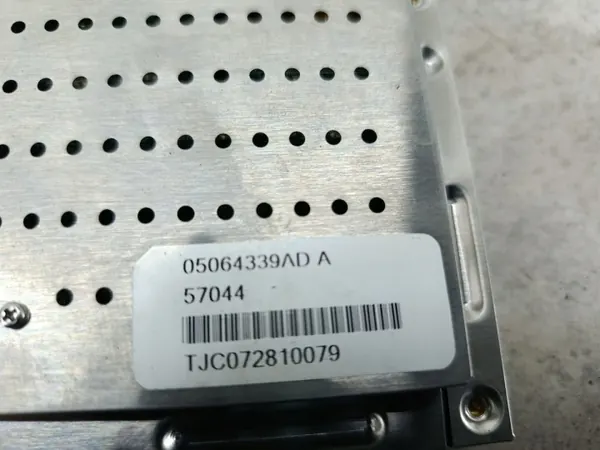 Dodge Journey Display OEM 05064339AD - Gebruikt image 3