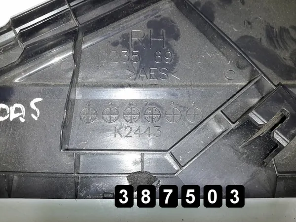 Mazda 5 Pilarikoriste OEM C2356915Y - Käytetty image 3