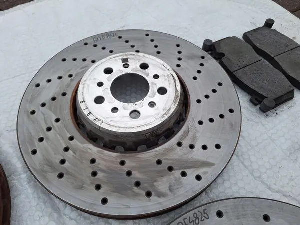 Jeu Disques & Plaquettes OEM 34118054826 - BMW OE Occasion image 3