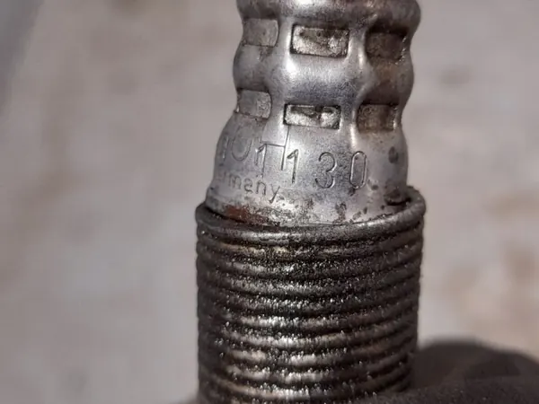 Conduto de Óleo Mercedes OEM A6131801230 Transmissão Direita image 9