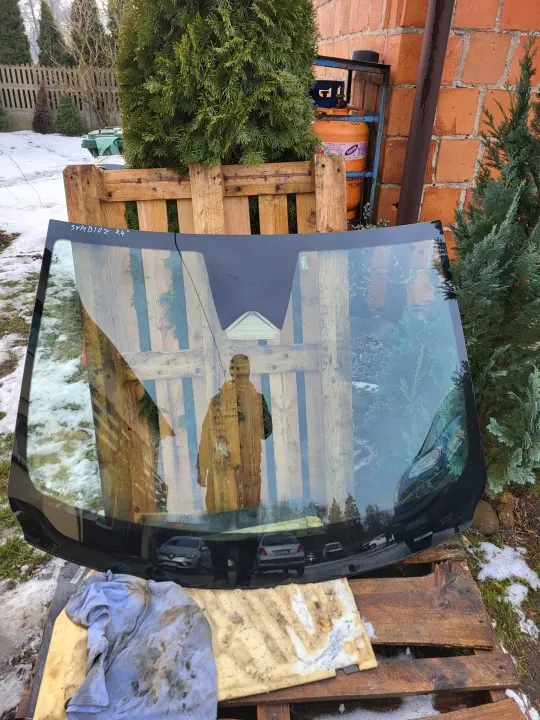 Etulasi SZYBA CZOŁOWA SYMBIOZ OEM Renaultille image 2