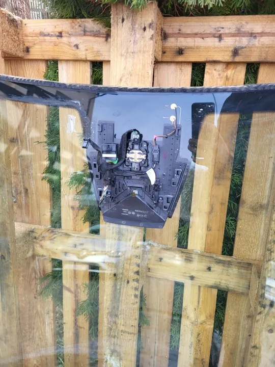 Etulasi SZYBA CZOŁOWA SYMBIOZ OEM Renaultille image 4