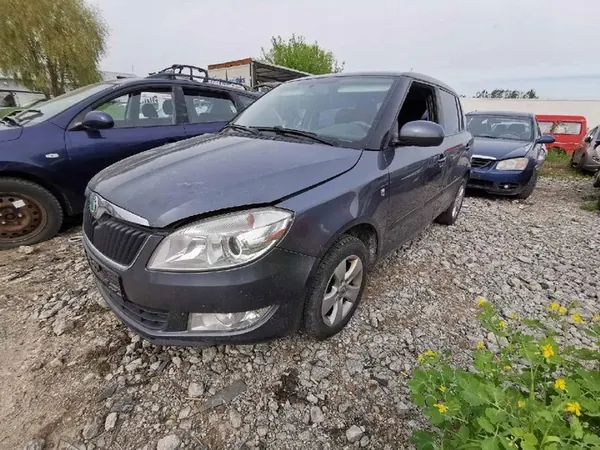 Supporti motore e cambio Skoda Fabia 2010 1.2L 6R0199167AA image 8