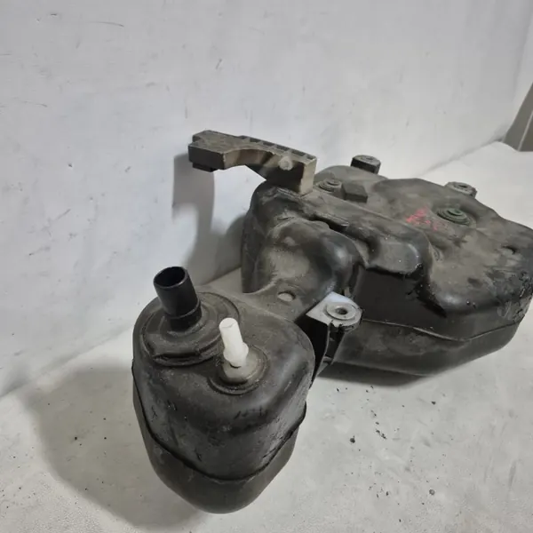 Hyundai Kona AdBlue tankpump OEM 31550-J9000 image 4