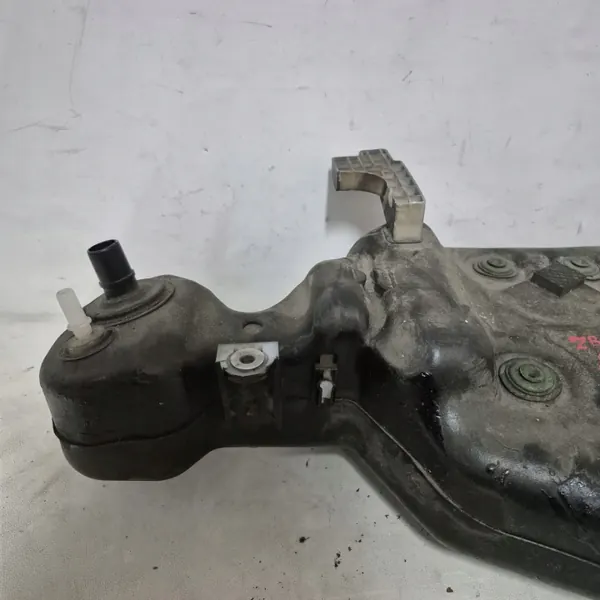 Hyundai Kona AdBlue tankpump OEM 31550-J9000 image 5
