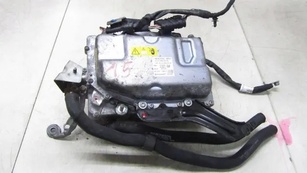 Mercedes W213 Generator OEM A2139006009 Begagnad image 3