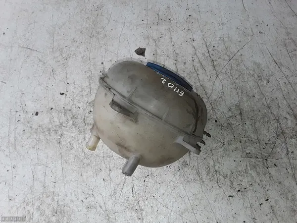 VW TRANSPORTER V (T5) Ausgleichsbehälter 1.9L Diesel OEM 7H0121407 image 3