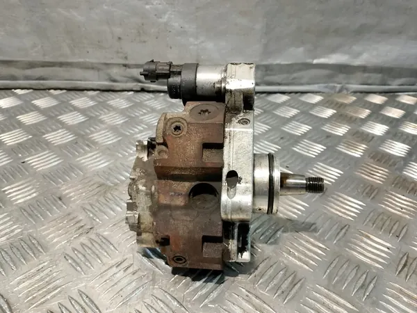 Bosch hogedrukpomp Renault Master II image 2