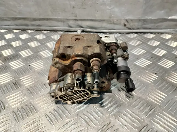 Bosch hogedrukpomp Renault Master II image 8