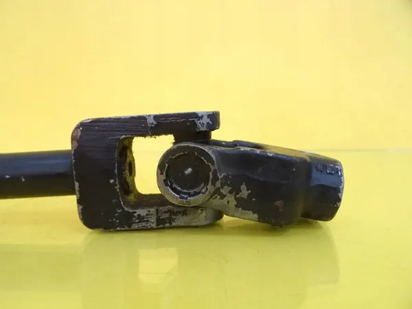 Steering Column Cross Joint VW T4 DRC18758 image 4