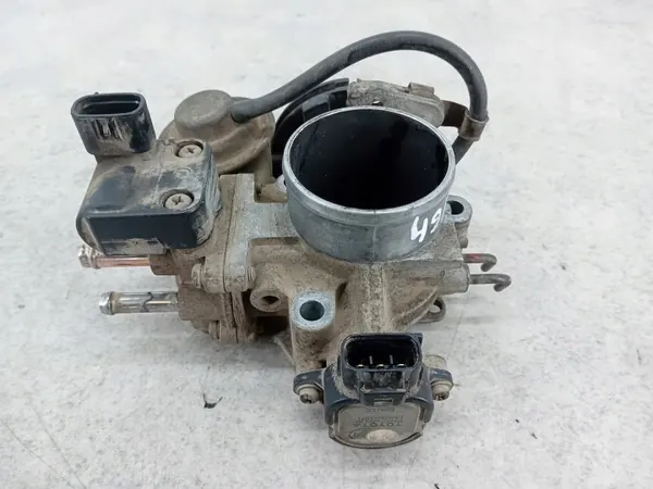 Corps de papillon OEM 22270-74270 pour Toyota RAV4 I image 2
