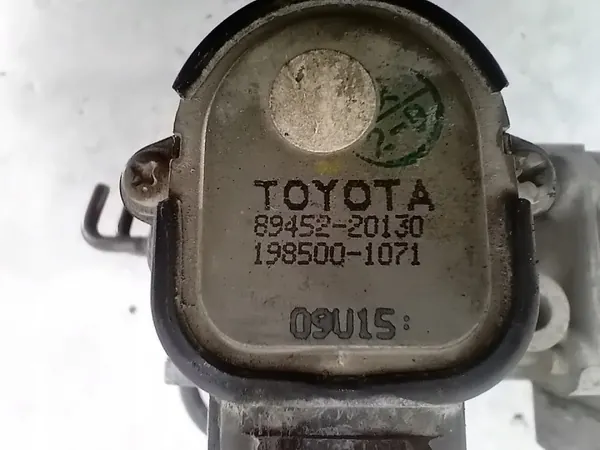 Corps de papillon OEM 22270-74270 pour Toyota RAV4 I image 3