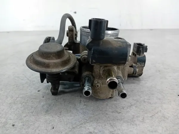 Corps de papillon OEM 22270-74270 pour Toyota RAV4 I image 5