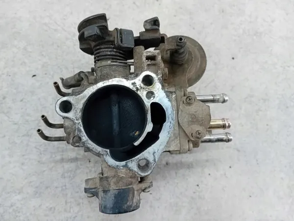 Corps de papillon OEM 22270-74270 pour Toyota RAV4 I image 8