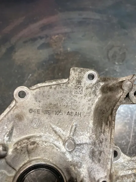 Olje pump VW SEAT POLO 1.2 TSI CJZ image 2