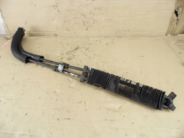 Refrigerador combustible Alfa Romeo 166 OEM AKG1318 - Usado image 2