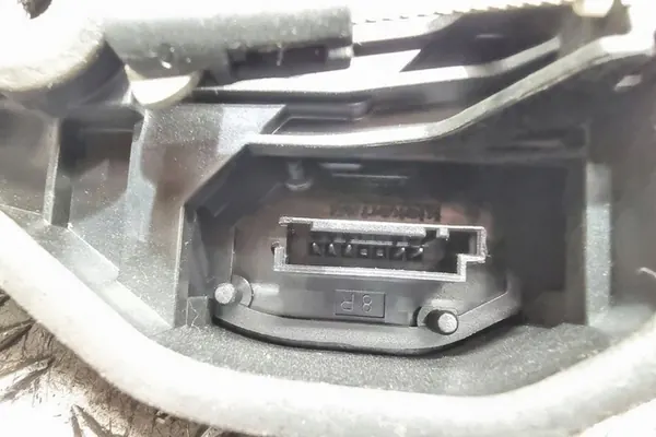 Bakre högra dörrlås BMW 5 TOURING (E61) 7167076 image 6