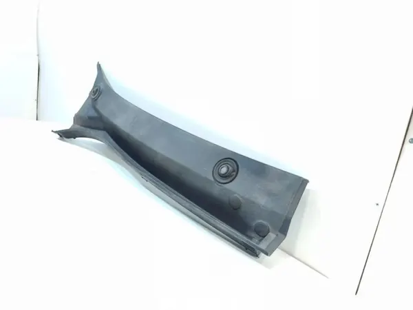 Cubierta brazo limpiaparabrisas VW Crafter OEM 7C1819404 - Usado image 5