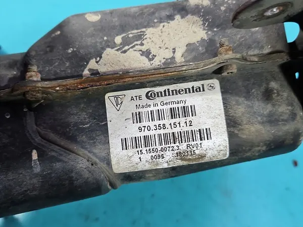 Compressore Sospensione Porsche Panamera I 970 OEM 97035815112 image 9