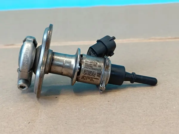 AdBlue-suutin OEM 05L131113AD Cupra Formentorille image 6