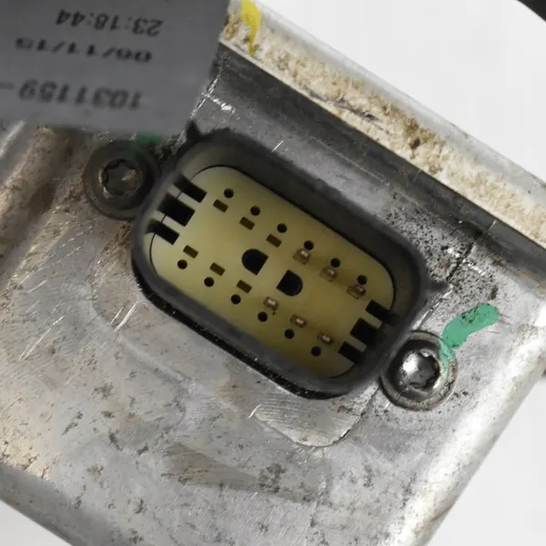 Omvormer Spanningsregelaar Tesla Model S image 5