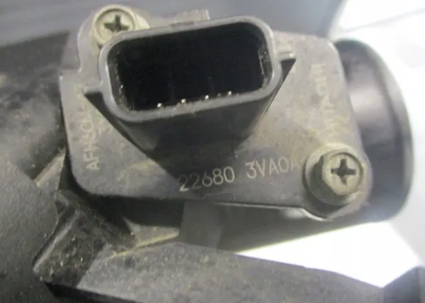 NISSAN NOTE II E12 Ilmansuodattimen Kotelo 22680-3VA0A image 3