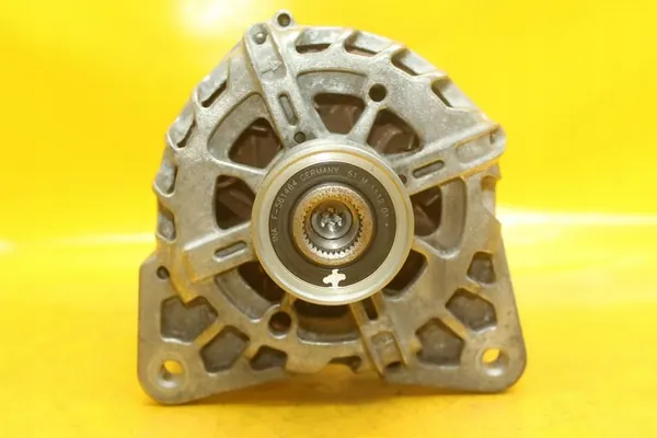 Vaihtovirtageneraattori Renault Megane V GT Nissan 1.2 TCE 31008040R image 2