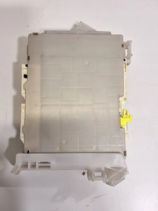 Toyota Komfortmodul OEM 89221-47211 für Prius+ image 3