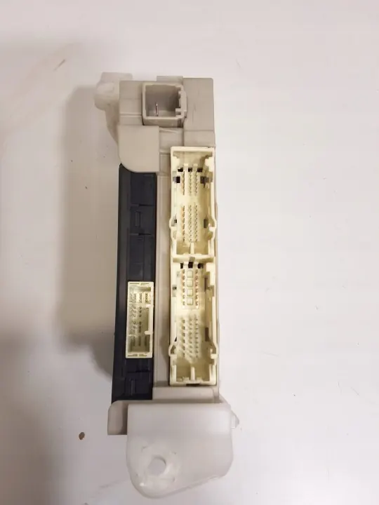 Toyota Komfortmodul OEM 89221-47211 für Prius+ image 5