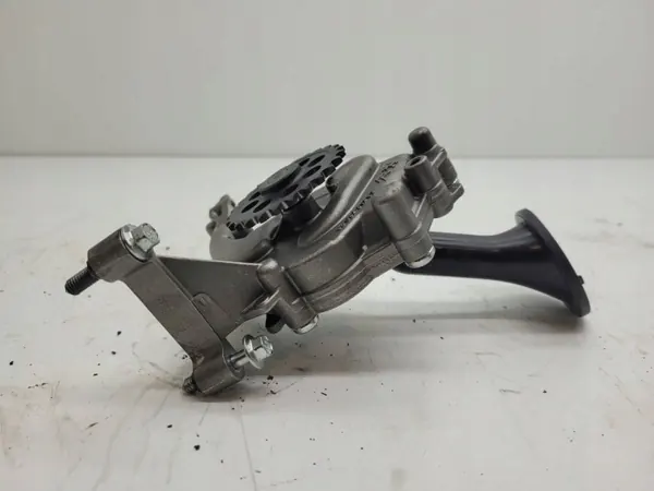 Pompe à huile OEM 9808231280 pour Peugeot Citroen C3 image 3