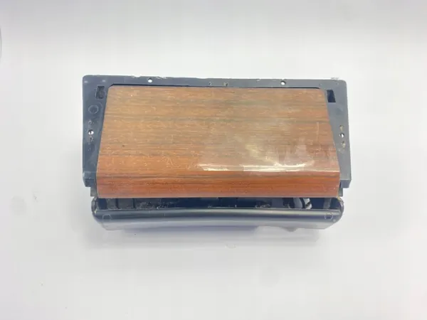Framaskficka OEM POPIELNICZKA/SDV08101 Mercedes W124 image 2