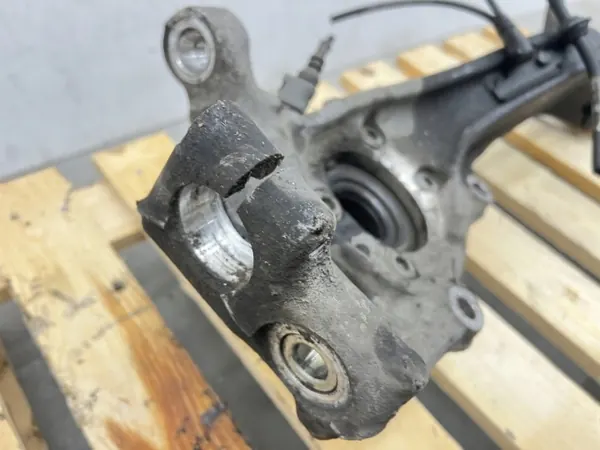 Audi A5 8T A4 B8 Lift 2.0 TDI Rótula Derecha 8K0407258AB image 8