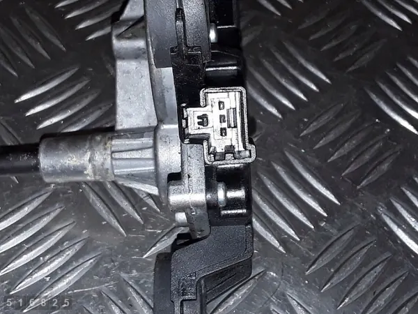 Motor limpiaparabrisas Ford Focus OEM bv6117k441aa image 4